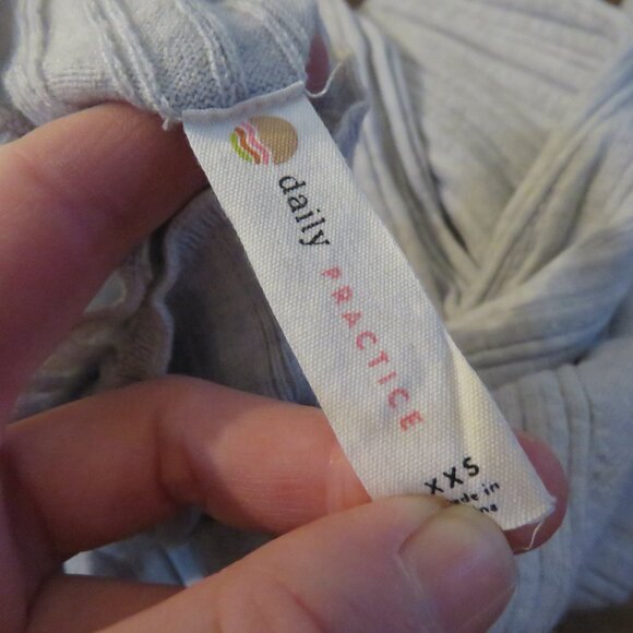 ANTHROPOLOGIE DAILY PRACTICE Textured Column Sweater Dress in Heathered Gray XXS - Picture 16 of 16